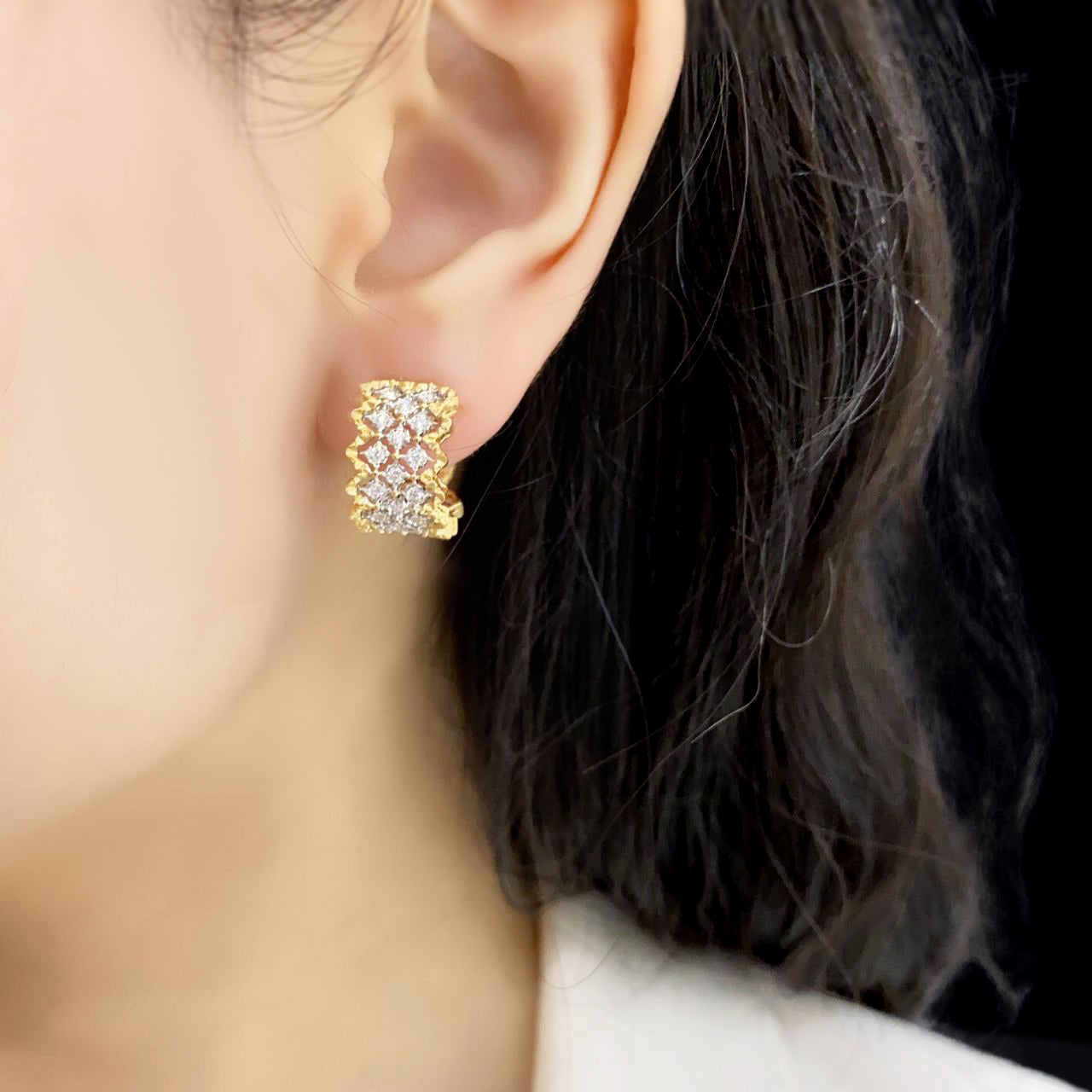 Blossom 18K Yellow Gold Natural Diamond Hoop Earrings