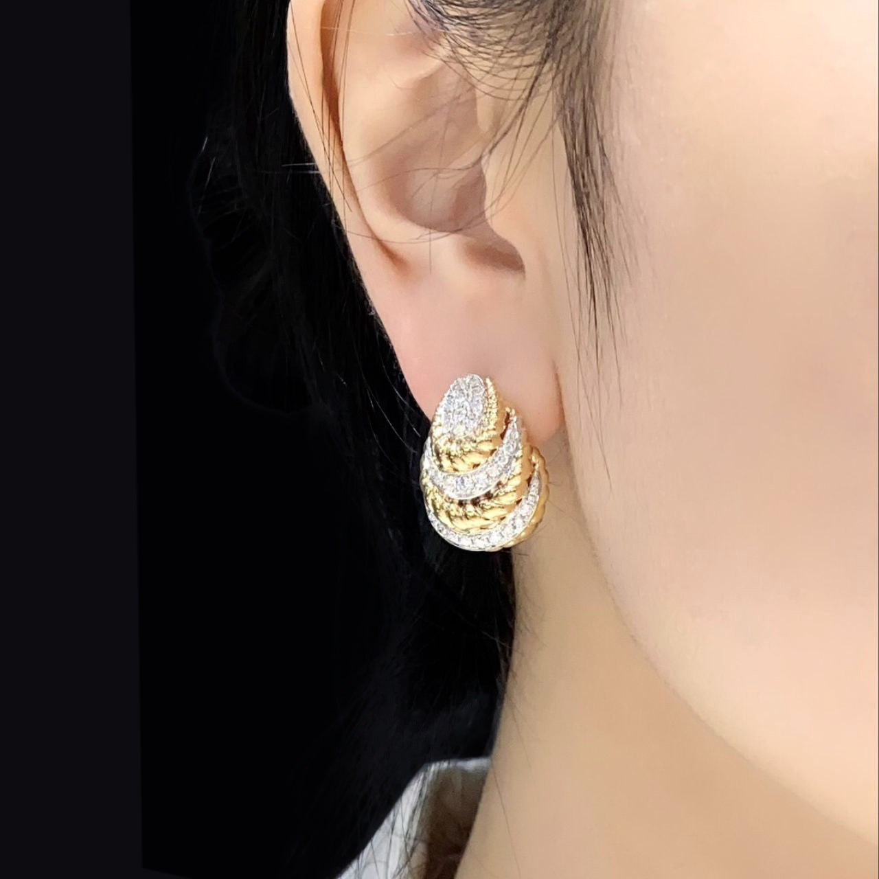 FIICCI Buccellati 18K Yellow Gold Natural Diamond Earrings