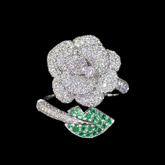 FIICCI Antique Rose Flower Diamond And Emerald In 18K White Gold Engagement Ring