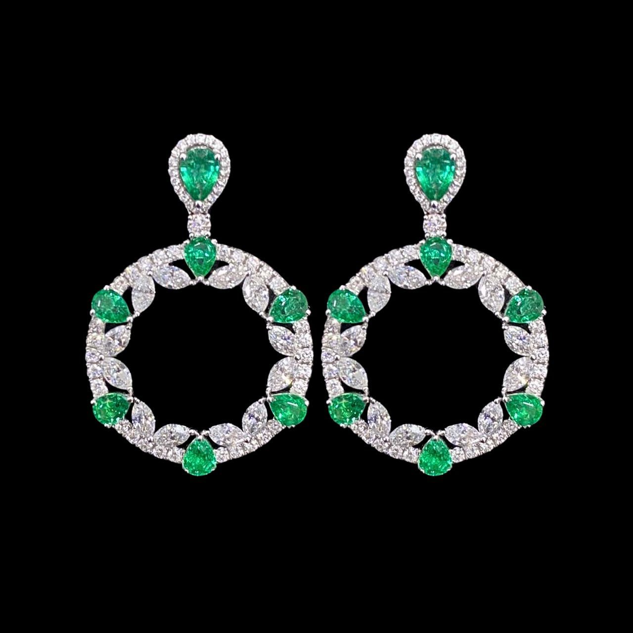 FIICCI Natural Diamond And Circle Emerald Earrings In 18K White Gold