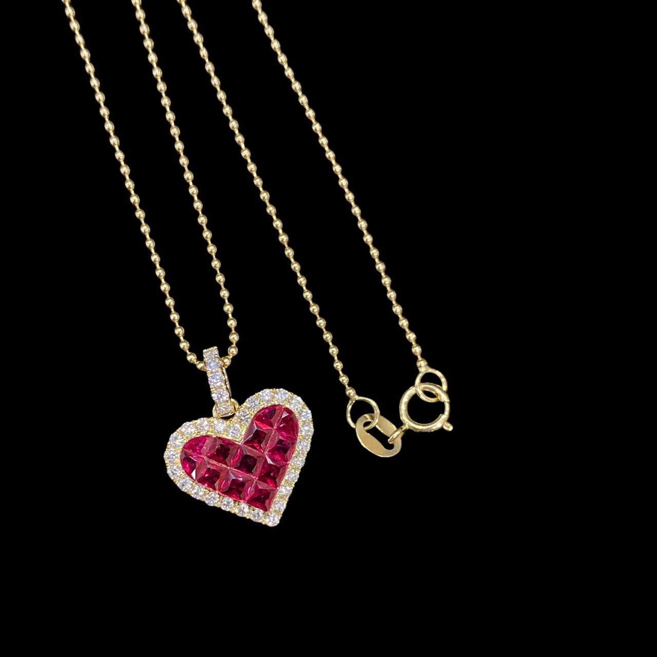 FIICCI Natural Diamond And Invisible Set heart Shape Ruby  In 18K Yellow Gold Necklace