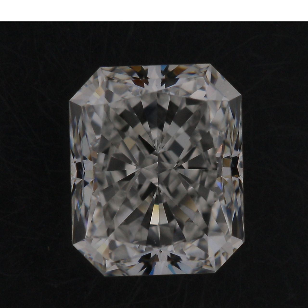 GIA Certified 0.80 Carat Radiant Cut Diamond Ideal Cut - F Color - VS1 Clarity