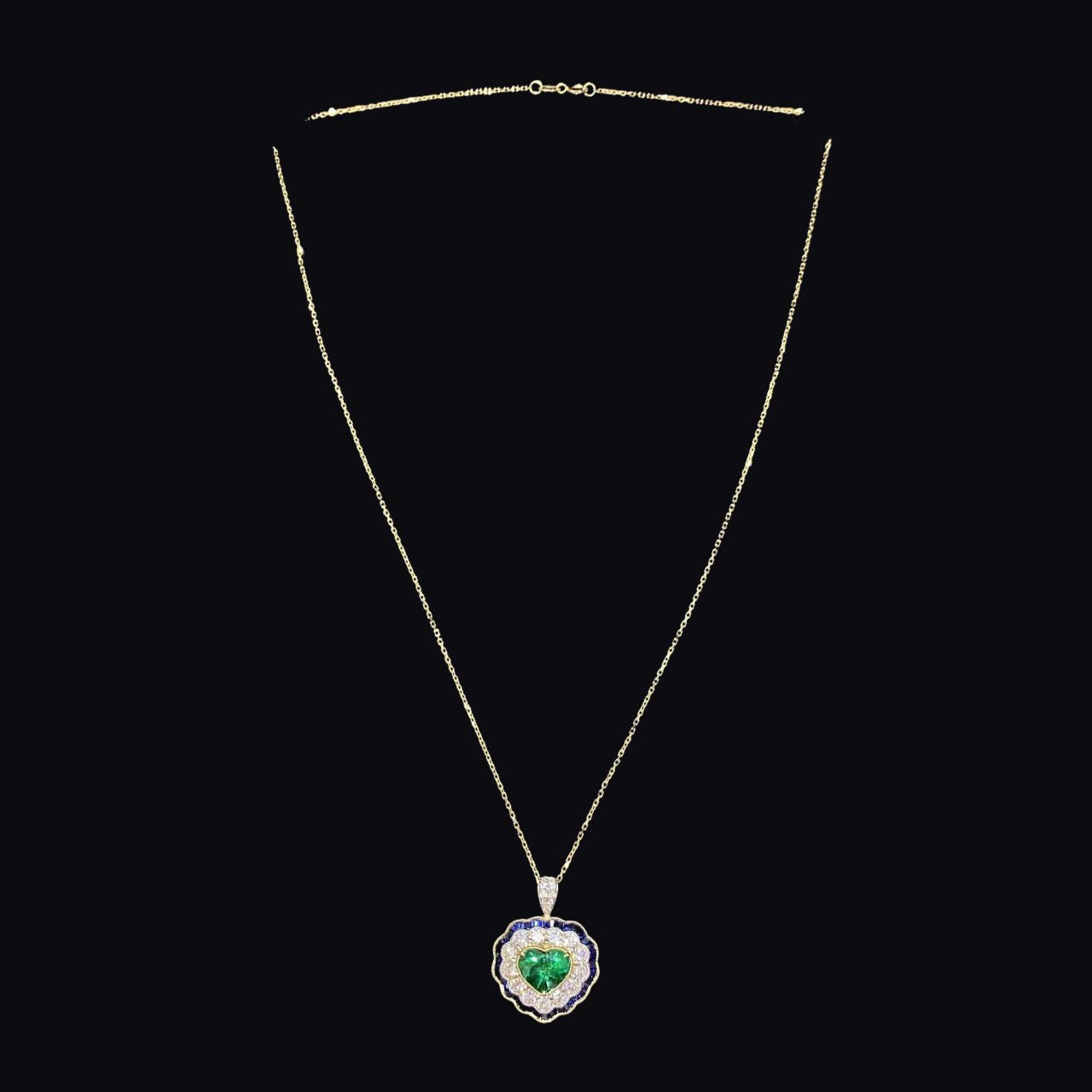 FIICCI Antique Natural Diamond And Heart Emerald In 18K Yellow Gold Necklace