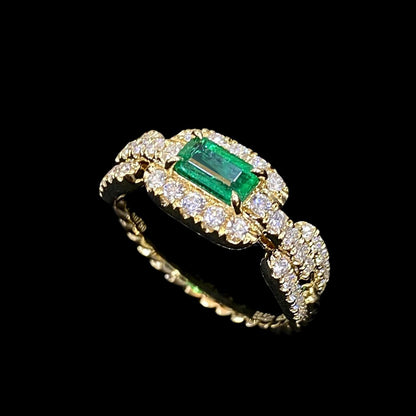 FIICCI Antique Diamond And Emerald In 18K Yellow Gold Engagement Ring