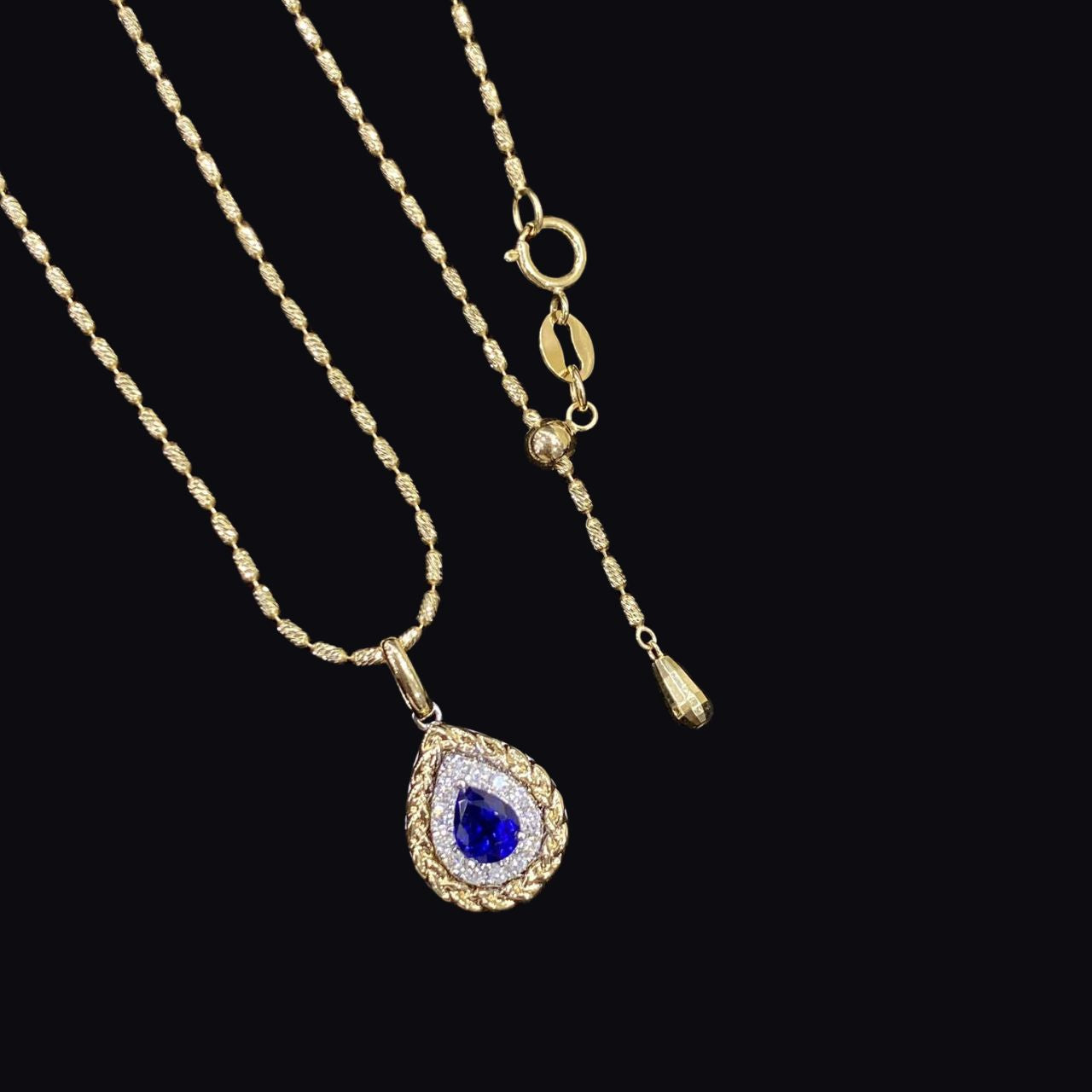 FIICCI Natural Diamond And Royal Blue Sapphire In 18K Yellow Gold Necklace