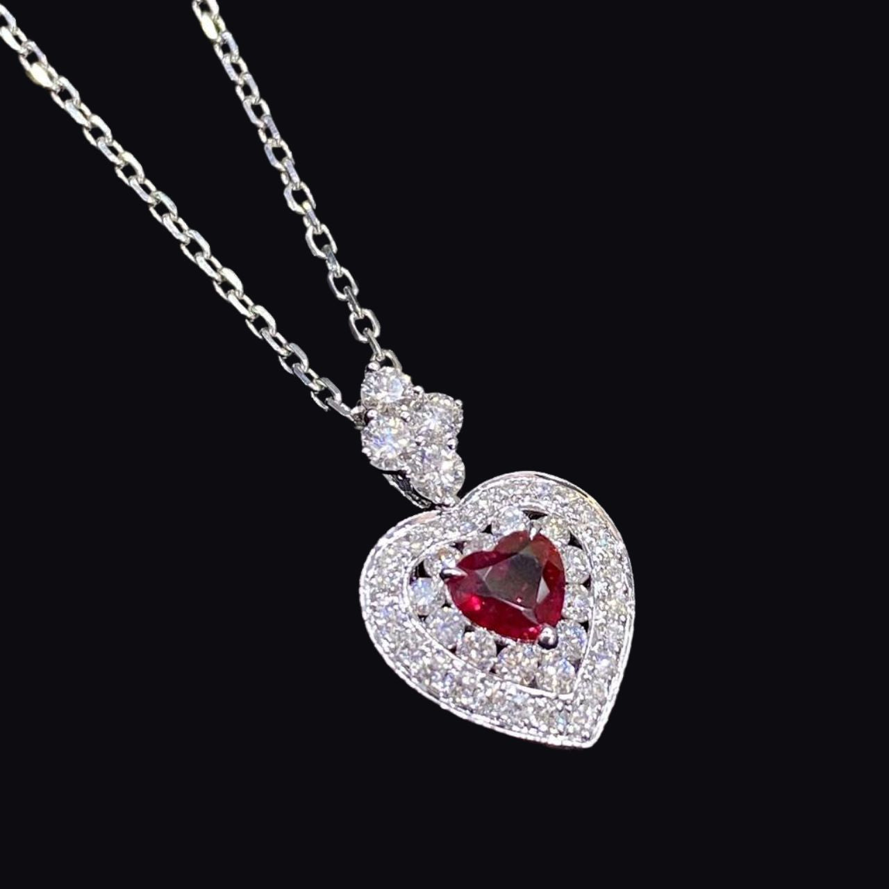 FIICCI Diamond And Heart Shape Ruby  In 18K White Gold Necklace