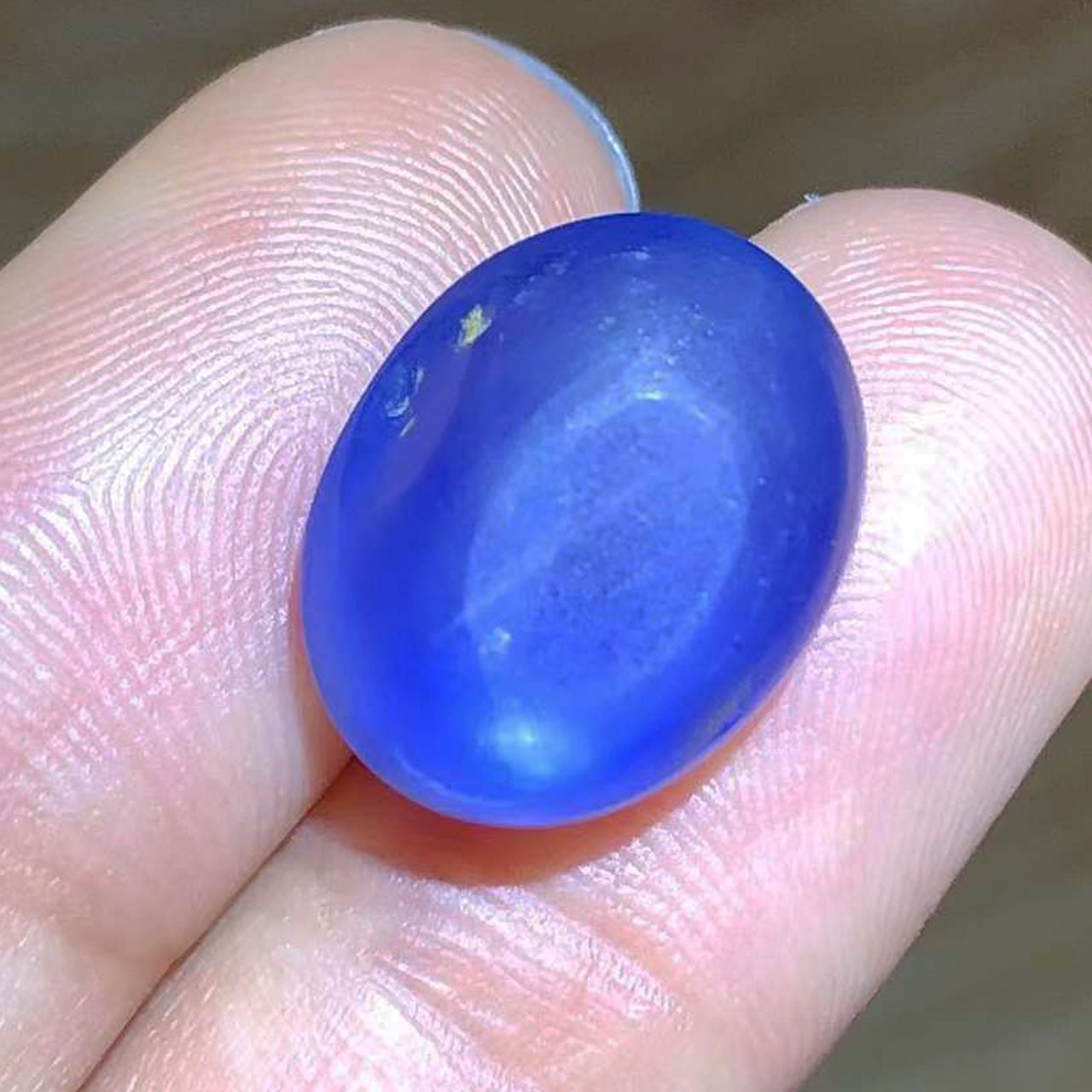 Unheated Blue Star Sapphire - Rare Quality - Oval Shape - 20.0 carats - 10 x 14mm