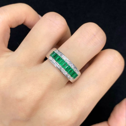 Luxe 18K White Gold Emerald And Diamond Band