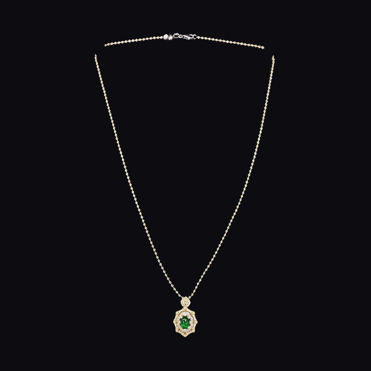 FIICCI Natural Diamond And Cabochon Emerald In 18K White Gold Necklace