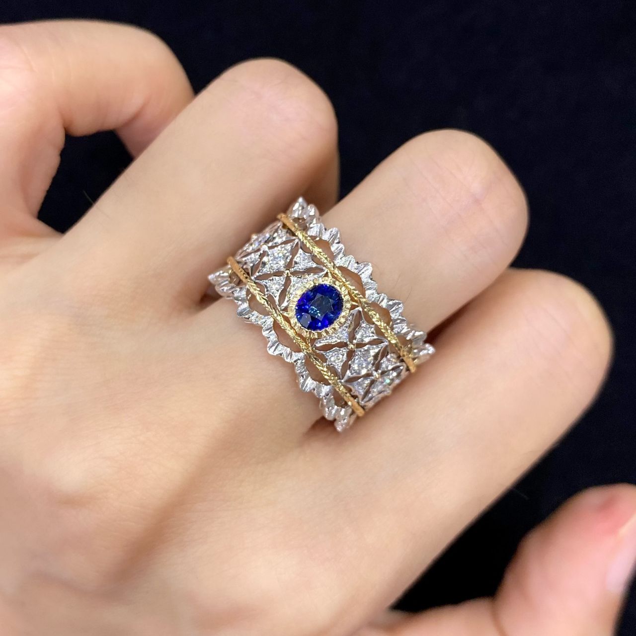 FIICCI Buccellati Royal Blue Sapphire And Diamond Ring In 18K Gold