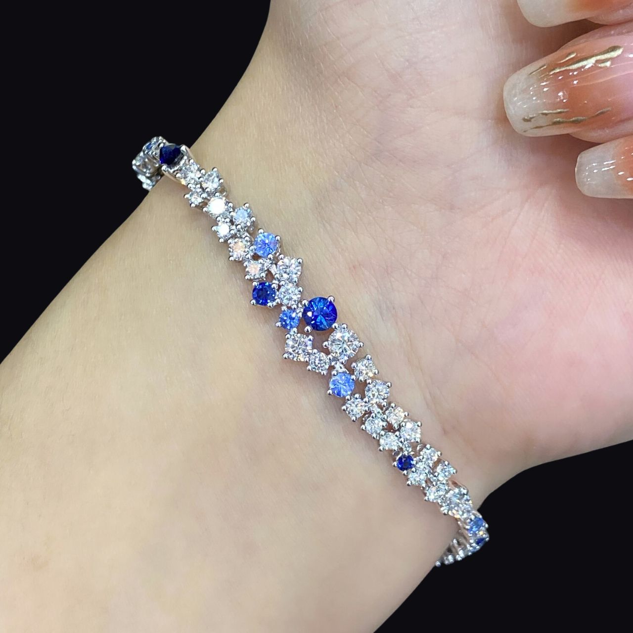 FIICCI Fancy Shape Blue Sapphire And Diamond In 18K White Gold Bracelate