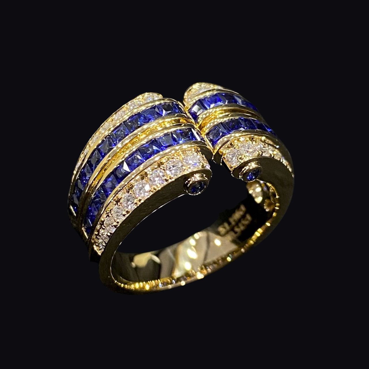 FIICCI Antique Princess Cut Royal Blue Sapphire And Diamond Ring In 18K Yellow Gold