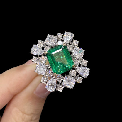 FIICCI Art Deco Diamond And Emerald In 18K White Gold Ring