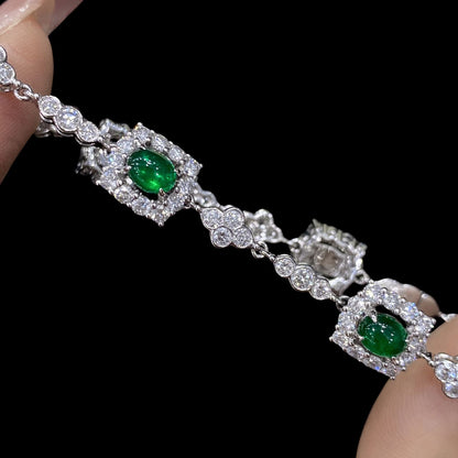 FIICCI Cabochon Vivid Green Emerald And Diamond In 18K White Gold Bracelate