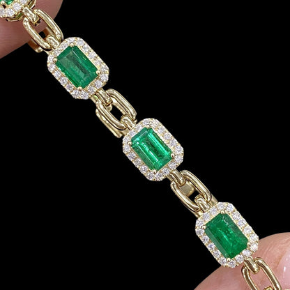 FIICCI Stunning Natural Emerald And Diamond In 18K Yellow Gold Bracelate