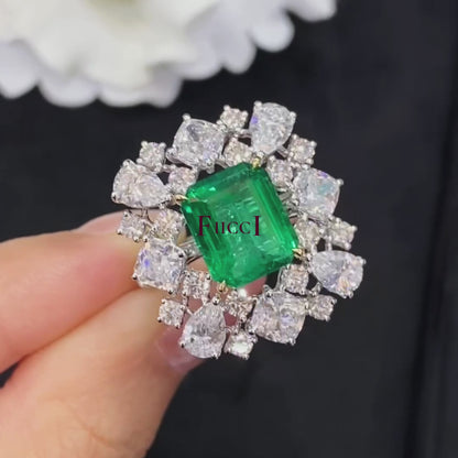 FIICCI Art Deco Diamond And Emerald In 18K White Gold Ring