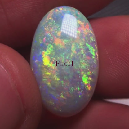 Australian Crystal Opal Gemstone - Oval Cut - 6.8 carats - 19 x 12mm